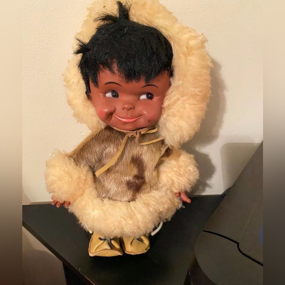 Vintage 1960s Regal Eskimo Inuit doll 12”